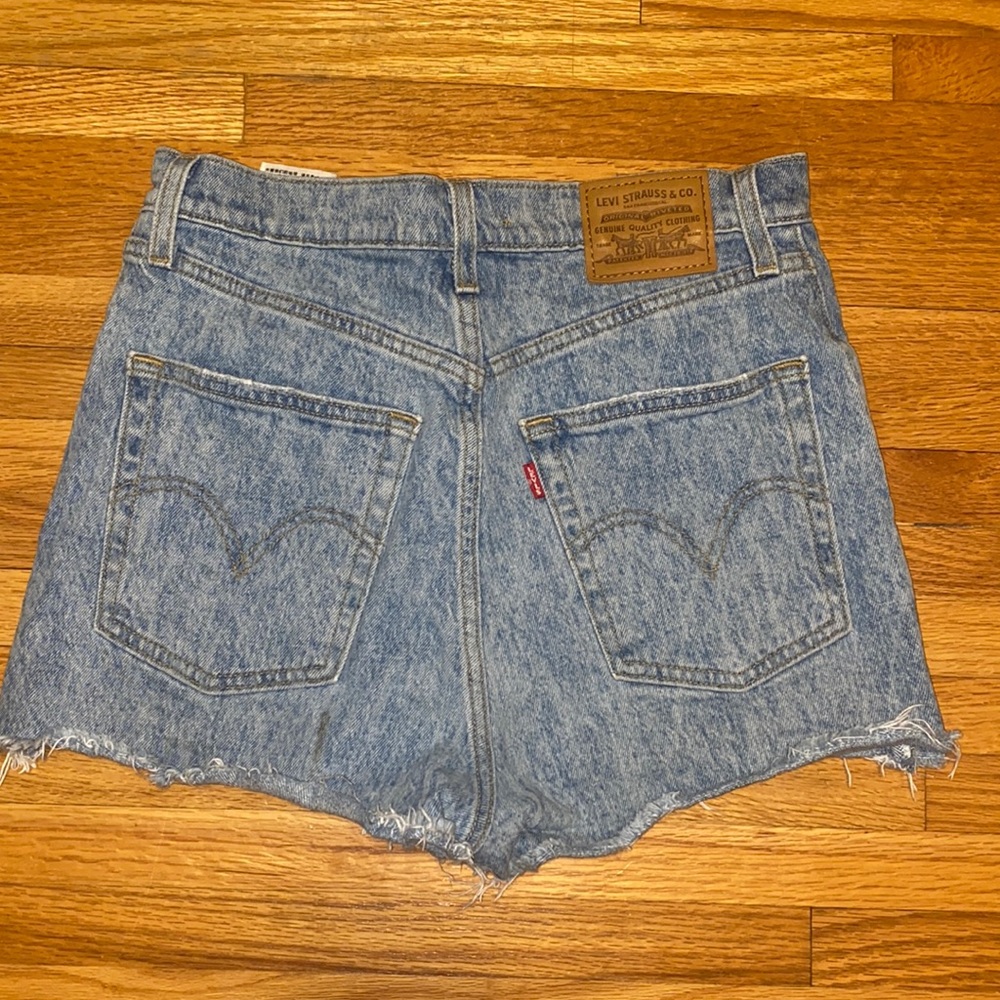 Levi Shorts